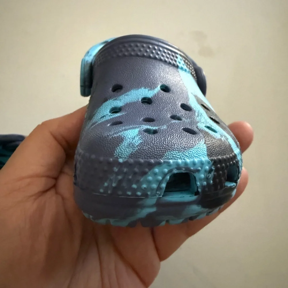 CROCS CLASSIC CLOG - KIDS Size C6 NWOT